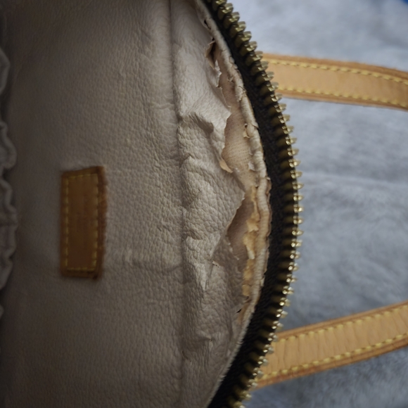 Authentic Louis Vuitton Spontini Brown Monogram Women's Bag - Picture 7 of 14